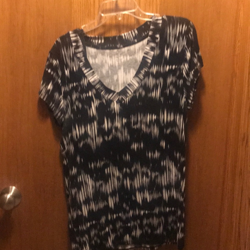 Mossimo v-neck